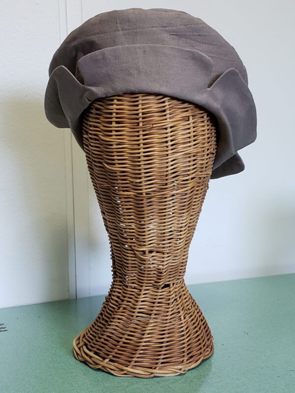 French Bonnet Renaissance Hat - Image 3