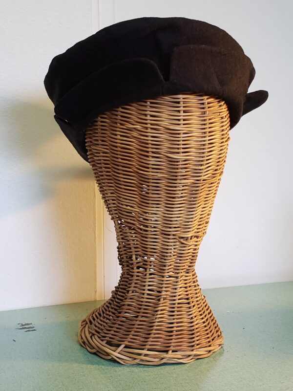 French Bonnet Renaissance Hat - Image 4